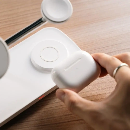 Kup Bezdrátová nabíječka Ringke 3w1 Qi2 Magnetic MagSafe Wireless Charger White - RGK11693 - {ean13} - Sklep Home Screen