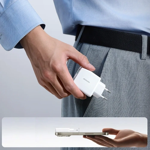 Kup Joyroom JR-TCF14 Netzladegerät USB-A USB-C 20W PD QC3.0 weiß - JYR1099 - {ean13} - Sklep Home Screen
