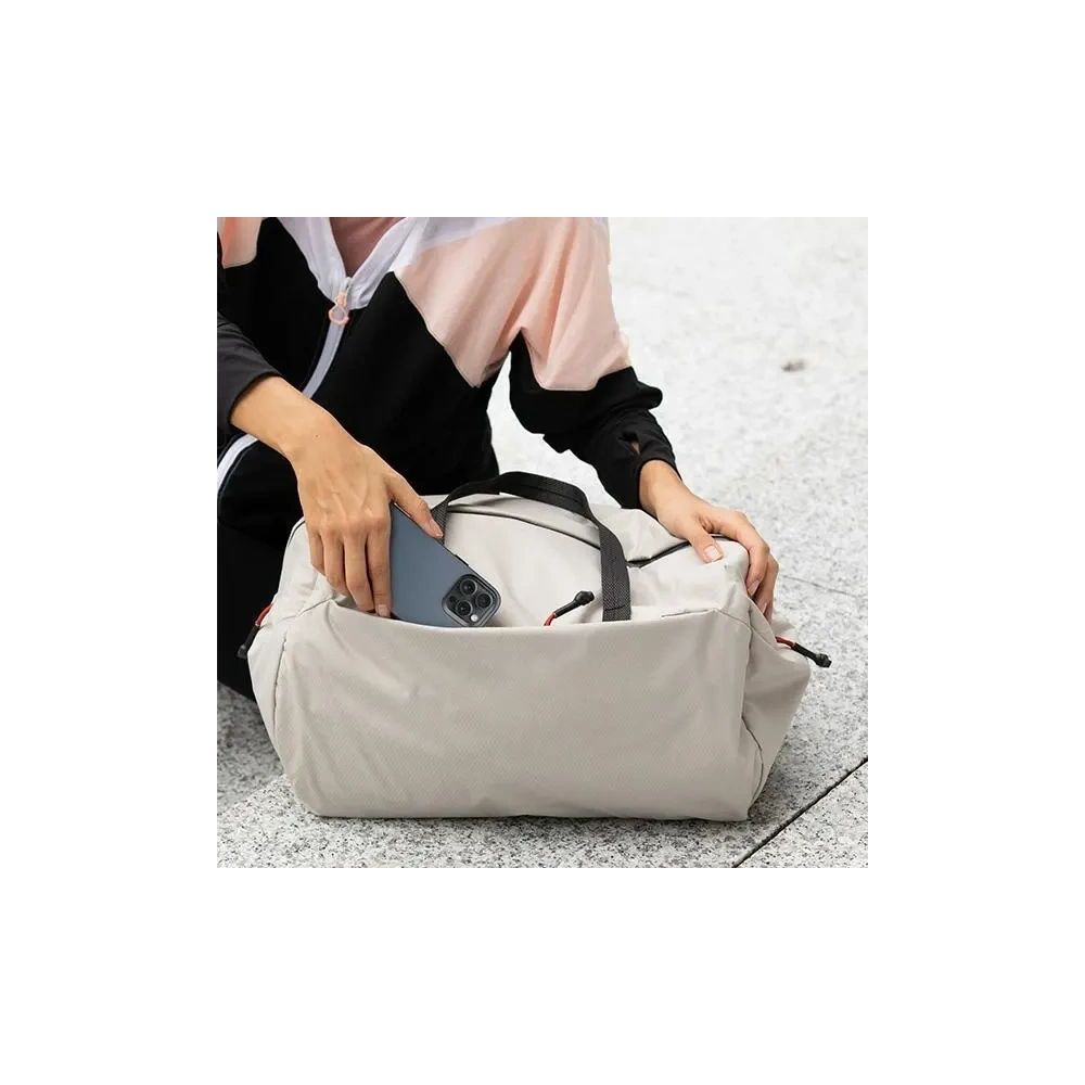 Etui UNIQ Lyden DS Apple iPhone 15 Pro Magclick Charging szaro-czarny/charcoal grey-black