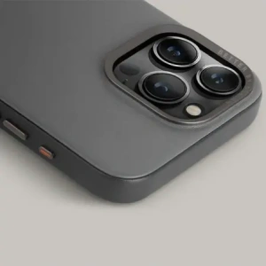 Kup UNIQ Lyden DS Apple iPhone 15 Pro Max Magclick Încărcare gri închis-negru - UNIQ1400 - {ean13} - Sklep Home Screen