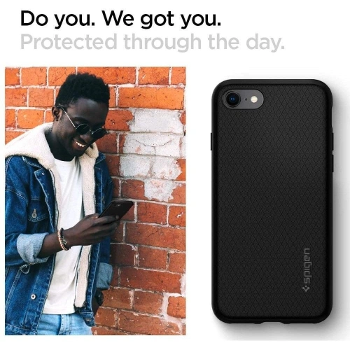 Kup Etui Spigen Liquid Air Apple iPhone SE 2022/SE 2020/8/7 černá - SPN1050BLK - {ean13} - Sklep Home Screen