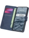 Etui s klopou Bizon Case Pocket pro Samsung Galaxy S24 FE v modré barvě