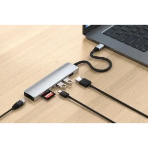 Kup Satechi 7-in-1 HUB USB-C Slim Multiport Adapter mit Ethernet USB-C / 2xUSB-A, USB-C PD, HDMI 4K, Kartenleser, Ethernet silber - STH175 - {ean13} - Sklep Home Screen