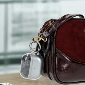 Elastické pouzdro s karabinou Bizon Case Headphone Clear pro Samsung Galaxy Buds 3/3 Pro průhledné s třpytkami