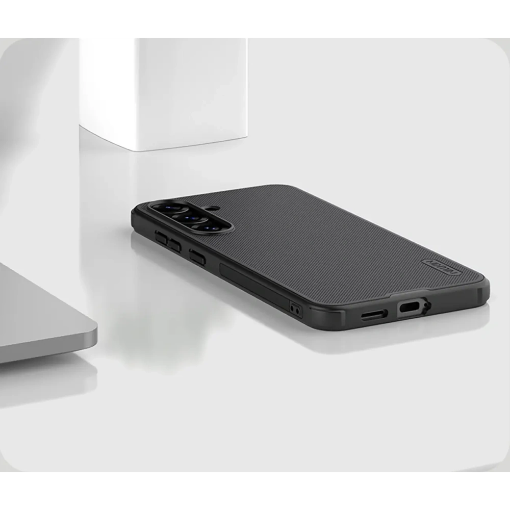 Etui Nillkin Super Frosted Shield Pro Magnetic Case Samsung Galaxy S25 MagSafe czarne