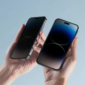 Kup Szkło prywatyzujące Tech-Protect Glass Spy+ Apple iPhone 16e / 14 / 13 / 13 Pro Privacy [2 PACK] - THP3933 - {ean13} - Sklep Home Screen