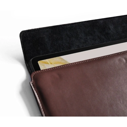 Kup Husa din piele LURESKO CLAYER XL+ pentru tabletă 290 x 212 x 9mm (maro neted) - LUR52 - {ean13} - Sklep Home Screen