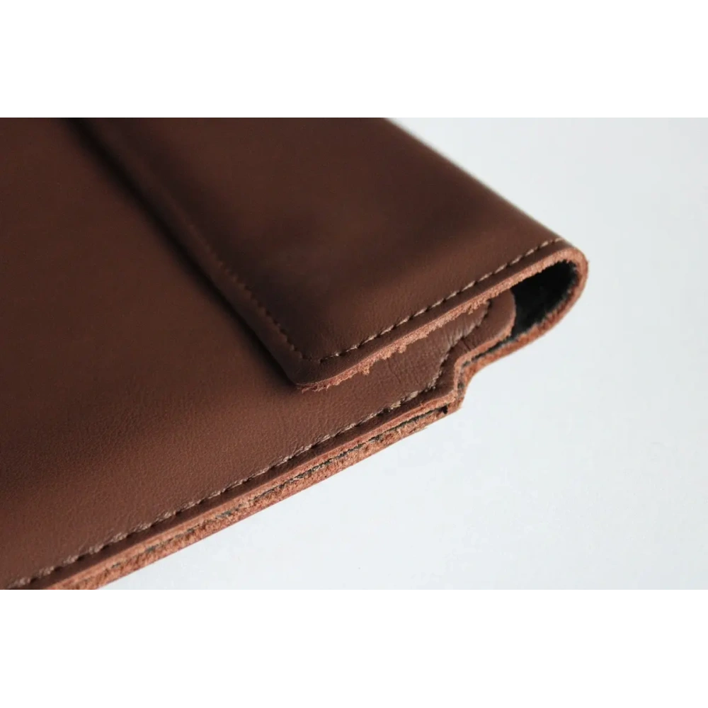 Skórzane etui LURESKO CLAYER XL+ na tablet 290 x 212 x 9mm (brąz gładki)