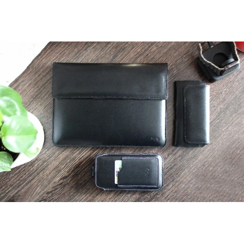 Kup LURESKO CLAYER XL2 GKL Ledertasche für Tablet 249 x 181 x 9mm (schwarz glatt mit schwarzem Faden) - LUR58 - {ean13} - Sklep Home Screen