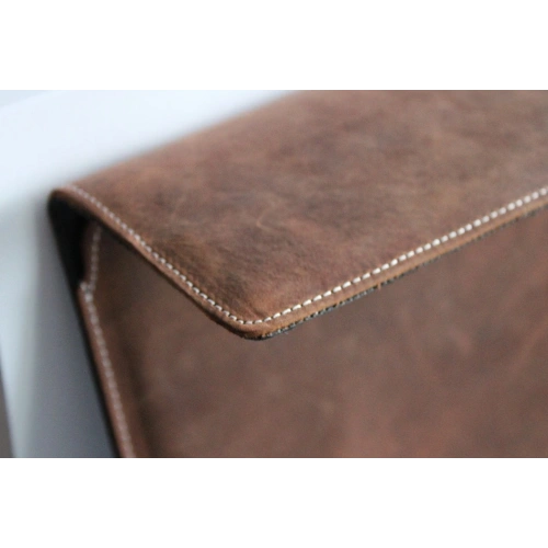 Buy LURESKO CLAYER XL2 GKL leather case for tablet 249 x 181 x 9mm (vintage brown with white thread) - LUR59 - {ean13} - Home Screen Store Europe