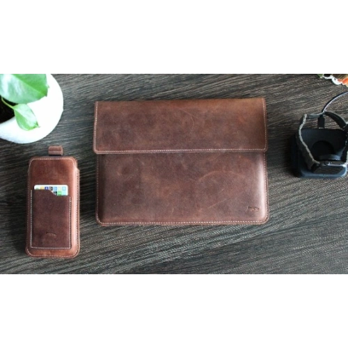 Buy LURESKO CLAYER XL2 GKL leather case for tablet 249 x 181 x 9mm (vintage brown with white thread) - LUR59 - {ean13} - Home Screen Store Europe