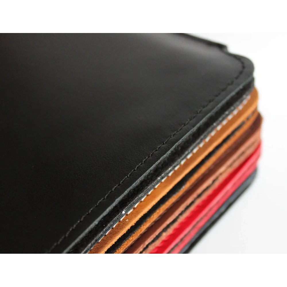 Skórzane etui LURESKO MASTER S na ebook 162x113x9mm (czerwony gładki)