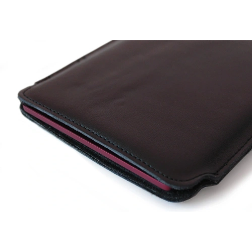 Buy LURESKO MASTER S leather case for ebook 162x113x9mm (black smooth with black thread) - LUR67 - {ean13} - Home Screen Store Europe