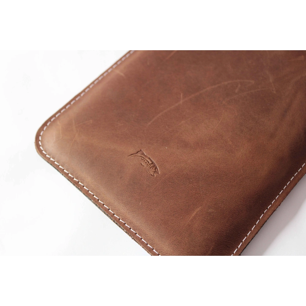 Skórzane etui LURESKO MASTER S na ebook 162x113x9mm (brąz vintage  biała nić)