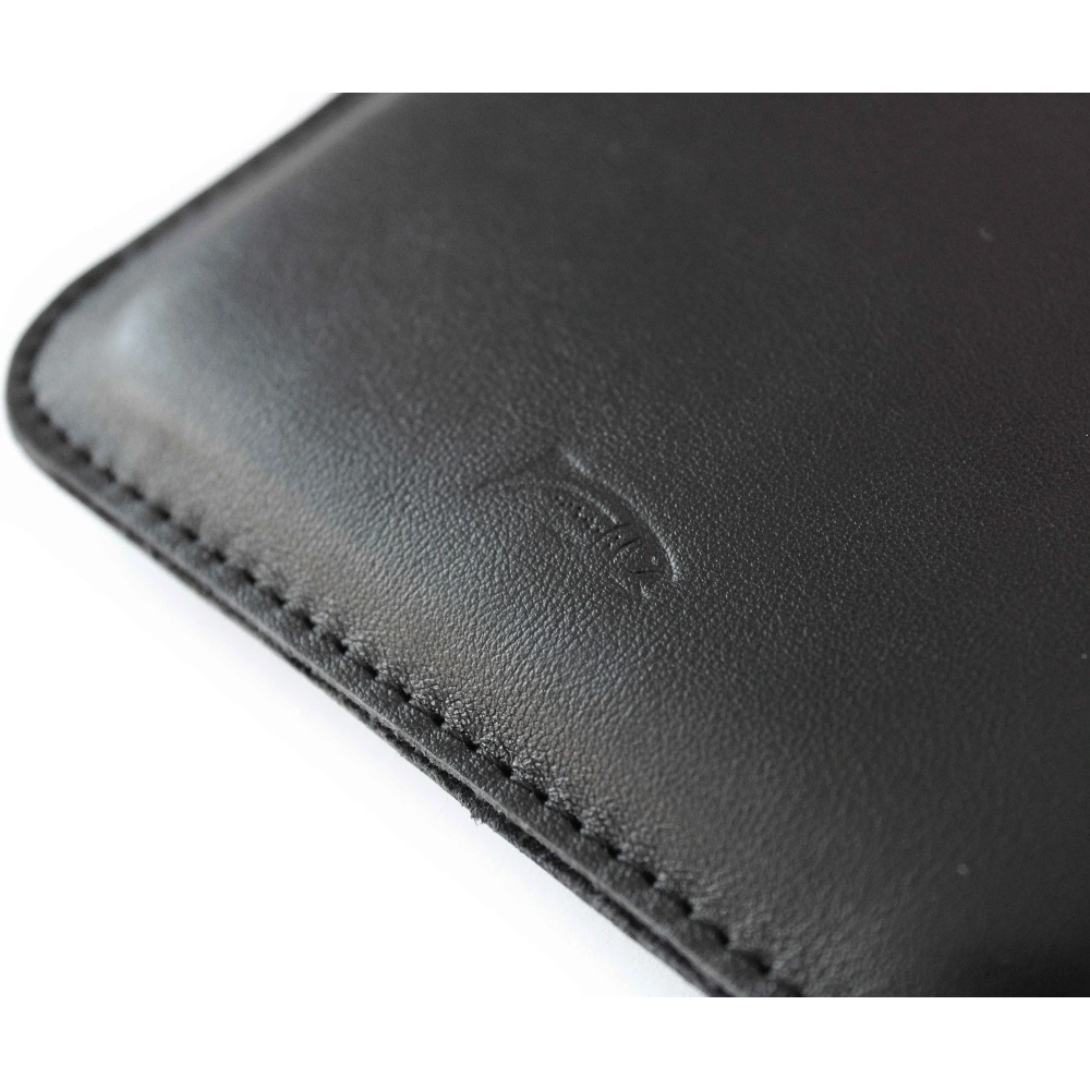 Skórzane etui LURESKO MASTER M na ebook 177x130x9mm (czarny gładki czarna nić) (PAP)