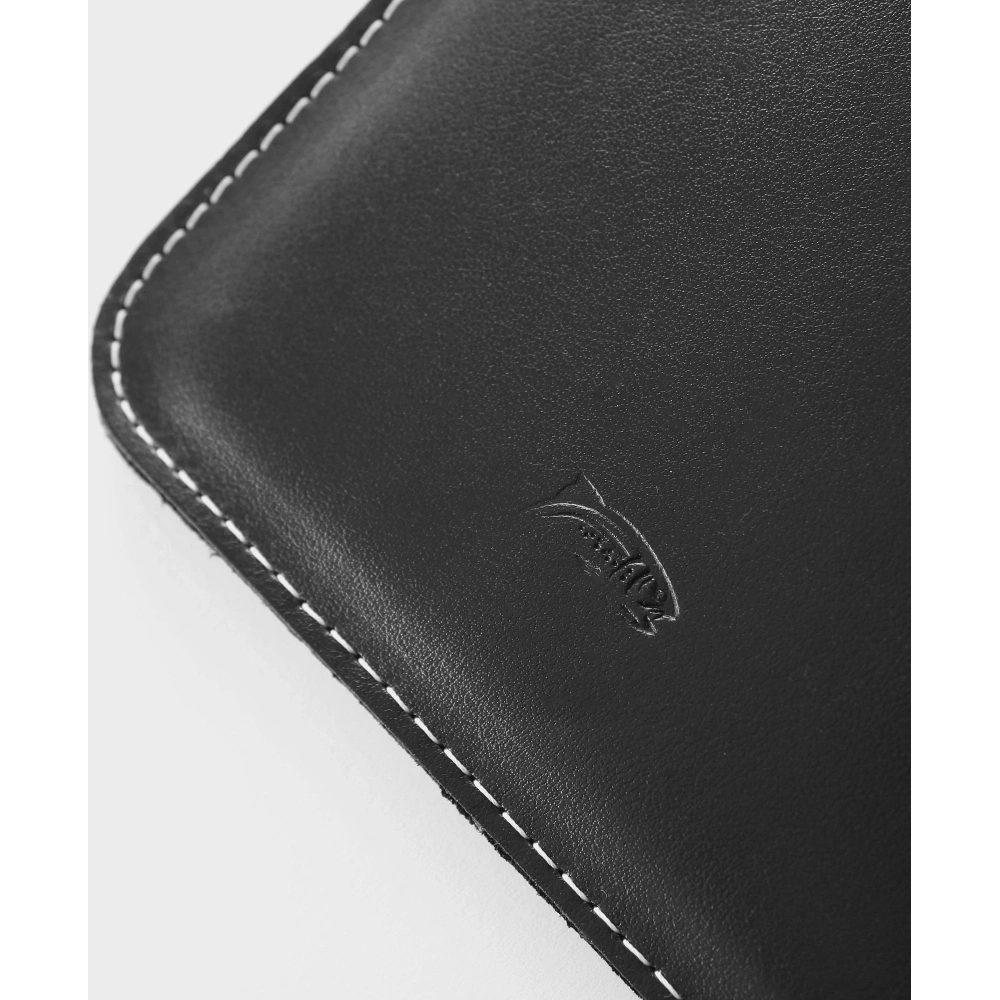 Skórzane etui LURESKO MASTER L na ebook 198x139x9mm (czarny gładki biała nić) (INK)