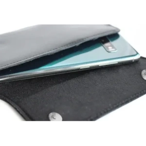 Kup Husa din piele LURESKO SUNNE XXL pentru curea 170x85x12 (magnet plat) (negru neted cu fir negru) - LUR98 - {ean13} - Sklep Home Screen