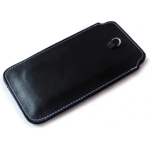 Kup LURESKO NEW ASTER XXXL husă universală din piele cu o buclă pentru curea pentru telefoane de 6.5' - 6.9' (neagră netedă cu fir alb) - LUR104 - {ean13} - Sklep Home Screen