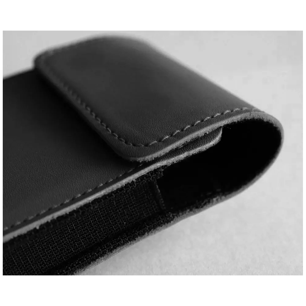 Skórzane etui ochronne LURESKO FLIP SLEEVE M do Samsung Galaxy Z Flip 3/4/5/6 Motorola Razr 50 / 40 Ultra Huawei Pocket (czarny gładki czarna nić)