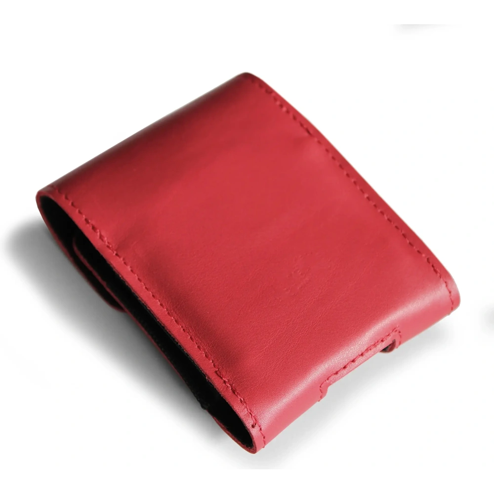 Skórzane etui ochronne LURESKO FLIP SLEEVE M do Samsung Galaxy Z Flip 3/4/5/6 Motorola Razr 50 / 40 Ultra Huawei Pocket (czerwony gładki czerwona nić)