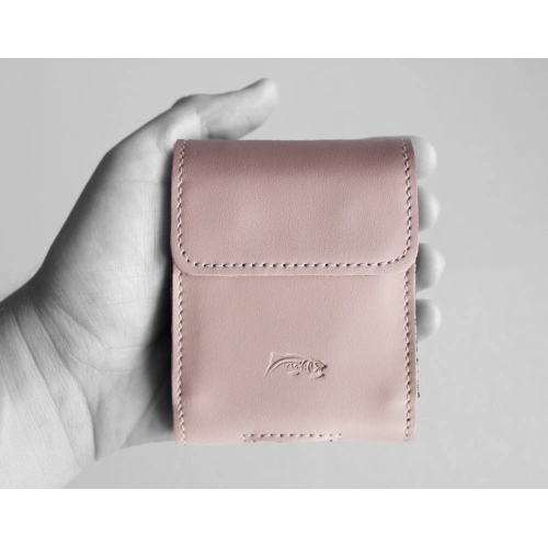 Kup LURESKO HECTOR FLIP M Lederhülle für Hals/Gürtel/Gürtel-Schlaufe für Flip-Modelle (glattes Pink mit weißen Nähten) - LUR121 - {ean13} - Sklep Home Screen