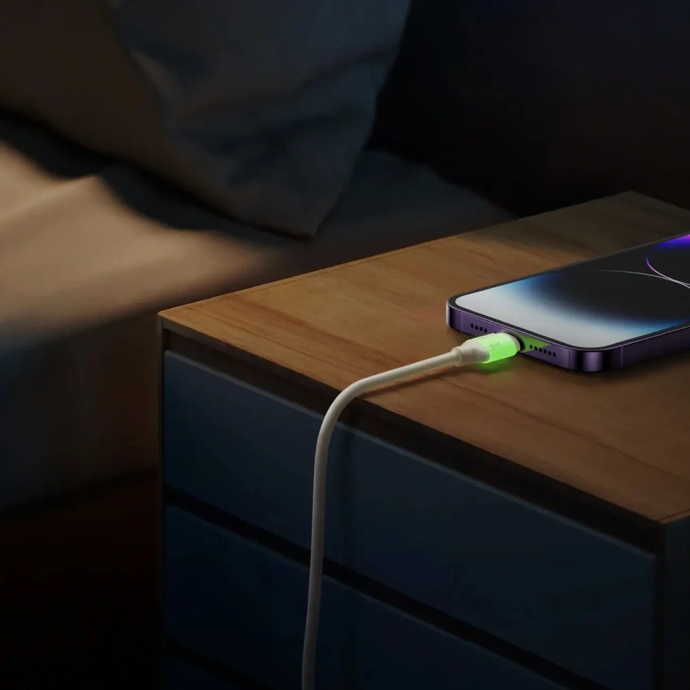 Kabel USB-C / Lightning Joyroom S-A53 30W z fluorescencyjną końcówką 1.2 m beżowy