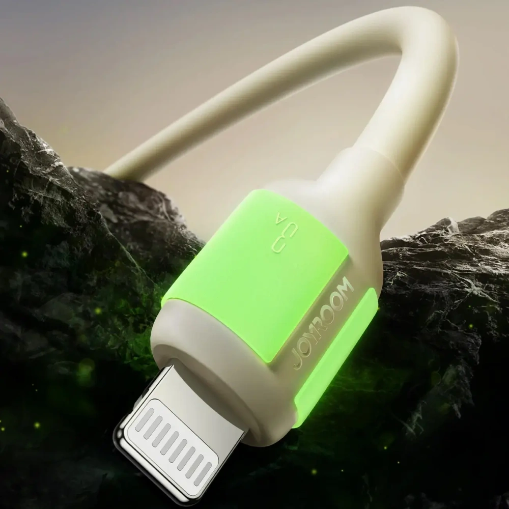 Kabel USB-A / Lightning Joyroom S-A53 3A z fluorescencyjną końcówką 2 m beżowy