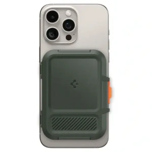 Kup Spigen Lock Fit MagSafe Univerzális Mágneses Kártyatartó Katonai Zöld - SPN16740 - {ean13} - Sklep Home Screen