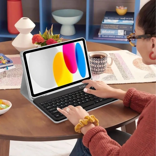 Kup Etui cu tastatură Tech-Protect SmartCase Pen + Keyboard Apple iPad Air 10.9 2022 (5. generație) / iPad Air 11 2025 (7. generație) Gri - THP4088 - {ean13} - Sklep Home Screen