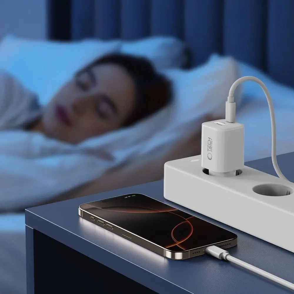 Ładowarka sieciowa Tech-Protect NCM33W 2-port USB-A, USB-C Network Charger PD 33W / QC3.0 White