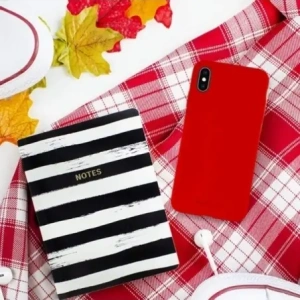 Kup Etui Mercury Silicone do Apple iPhone 13 Pro czerwony - MCR885 - {ean13} - Sklep Home Screen