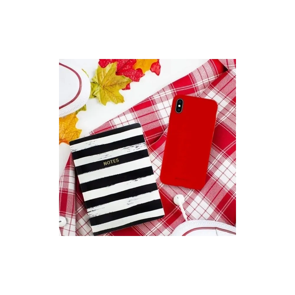 Etui Mercury Silicone do Apple iPhone 14 / 13 czerwony