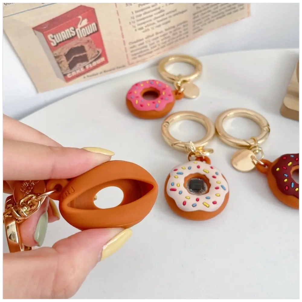 Silikonowe etui 4smarts Set Omega do Apple AirTag wielokolorowe [4 PACK]