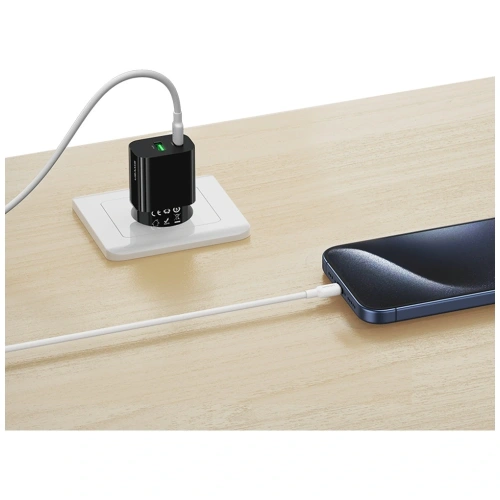 USAMS CC316 T65 30W USB-A, USB-C Rychlonabíjecí nástěnná nabíječka černá