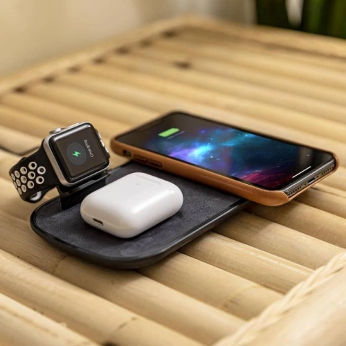 Kup Apple Mophie Drahtloses Ladegerät für Watch, AirPods, iPhone 3-in-1 Wireless Charging Pad - MPH014 - {ean13} - Sklep Home Screen