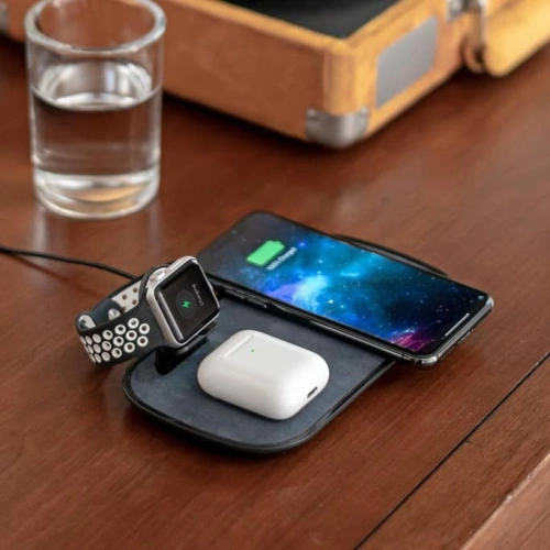 Kup Încărcător wireless pentru Apple Watch, AirPods, iPhone Mophie 3-in-1 Wireless Charging Pad - MPH014 - {ean13} - Sklep Home Screen