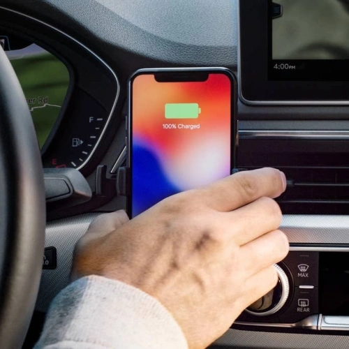 Kup Autós tartó vezeték nélküli töltővel Mophie Charge Stream Vent Mount szellőzőrácsra. - MPH029 - {ean13} - Sklep Home Screen