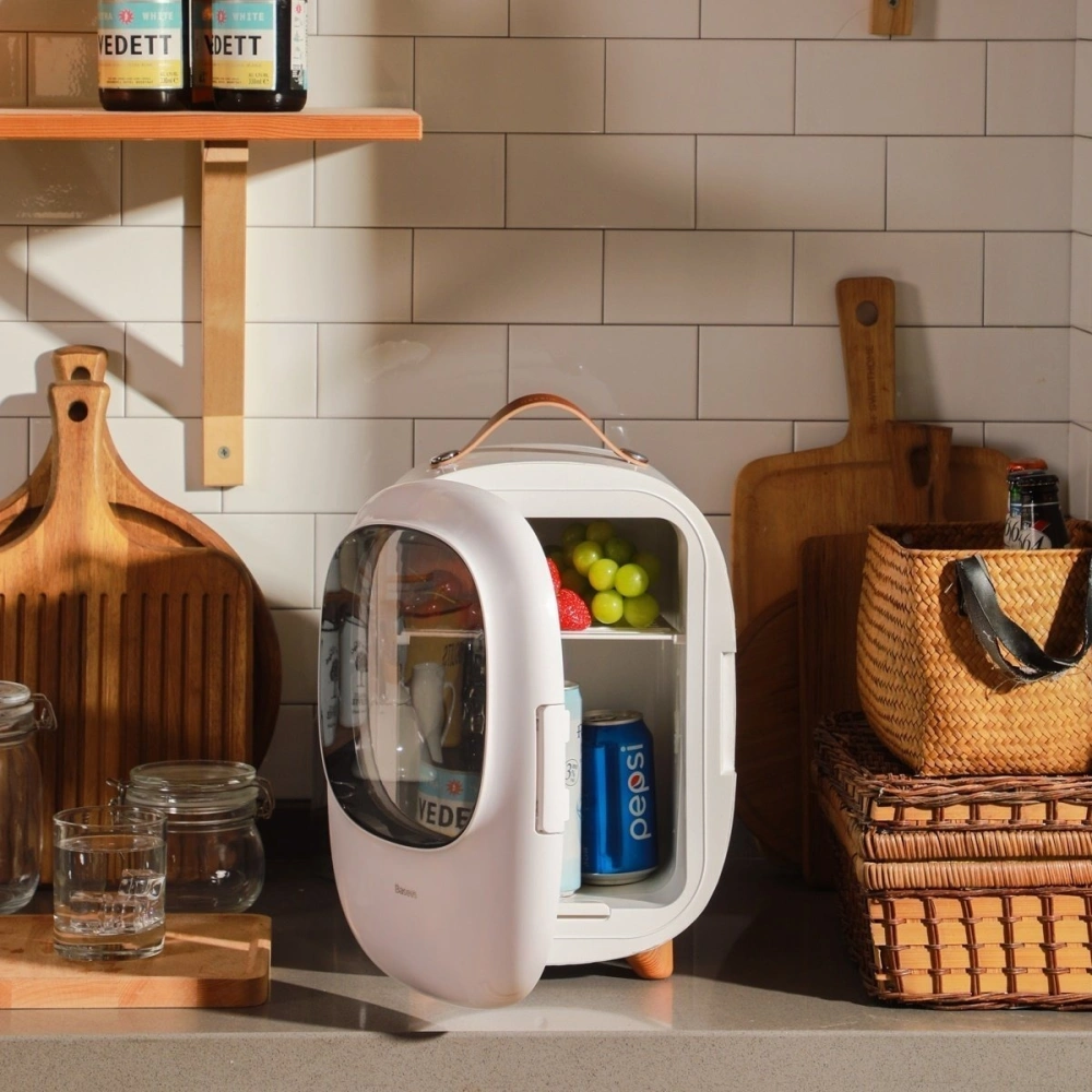 Lodówka turystyczna Baseus Zero Space Refrigerator, 8L, 12V/230V (biała)