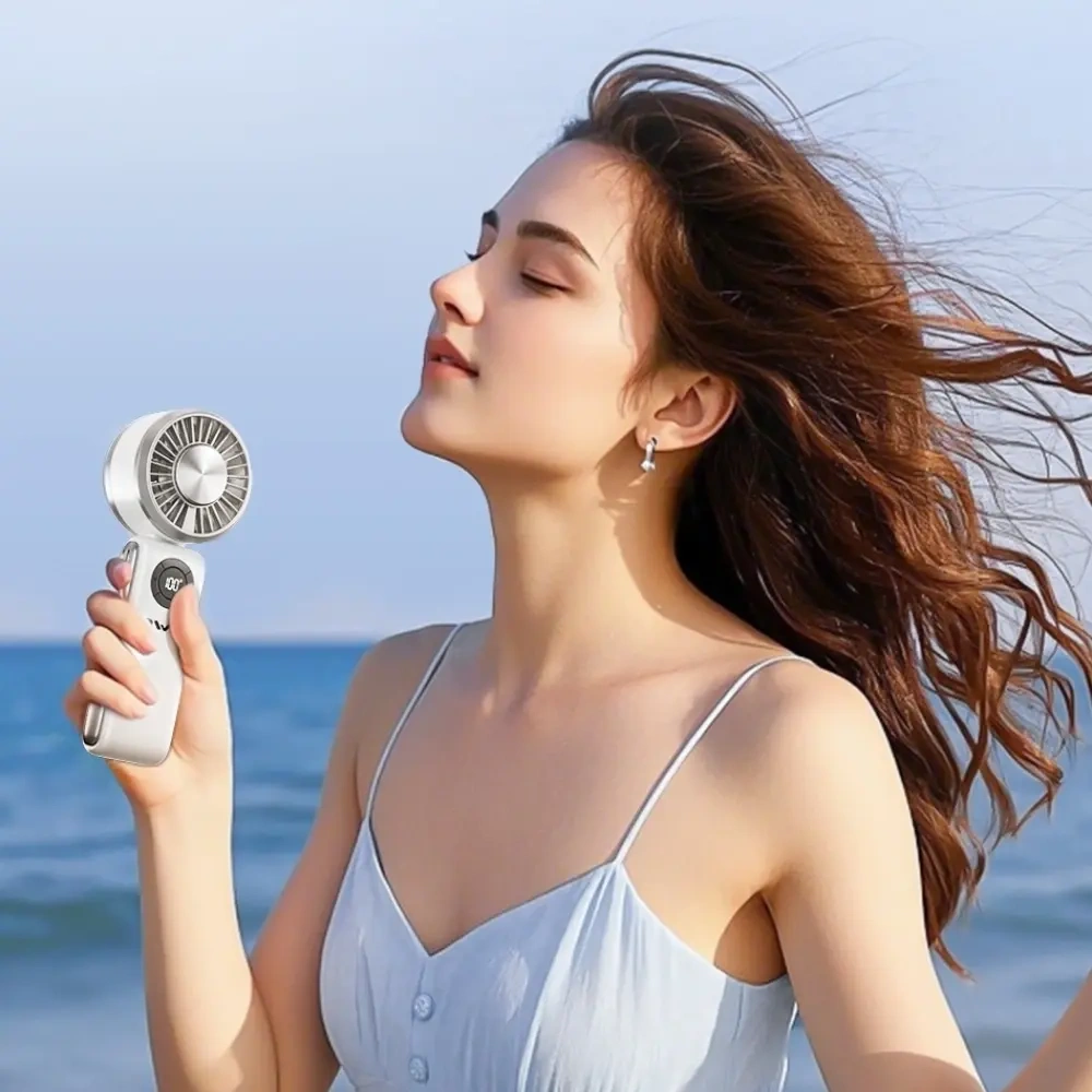 Wiatrak ręczny AWEI F39 Fast Ice biały