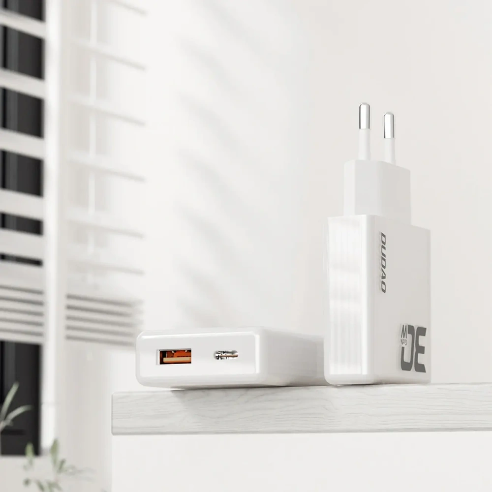 Ładowarka sieciowa GaN Dudao A30EUT 30W USB-A, USB-C + kabel USB-C / USB-C biała