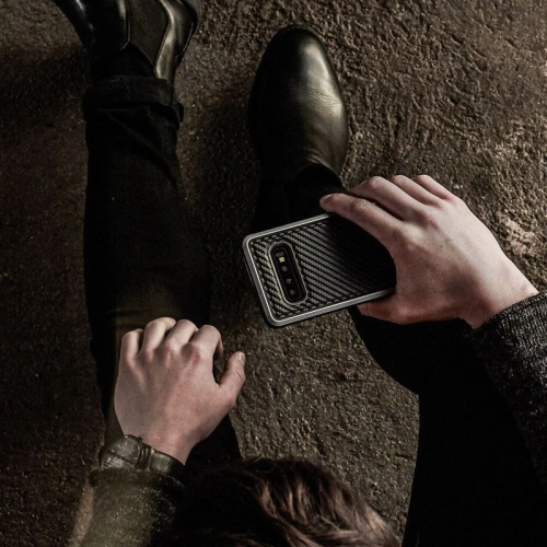 Kup Alumínium tok X-Doria Defense Lux Samsung Galaxy S10e (3m-es esés teszt) (Fekete szénszál) - XDR003BLK - {ean13} - Sklep Home Screen