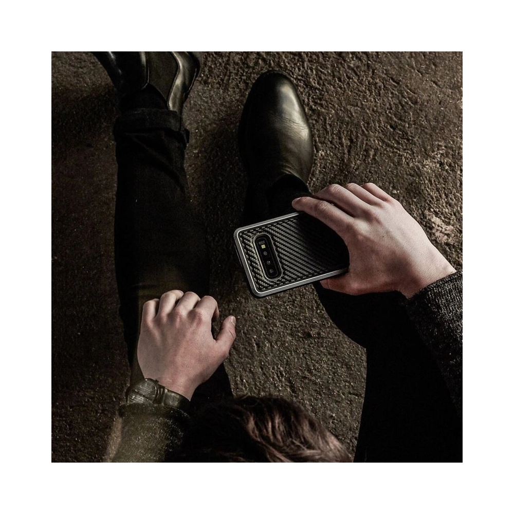 Etui aluminiowe X-Doria Defense Lux Samsung Galaxy S10e (Drop test 3m) (Black Carbon Fiber)