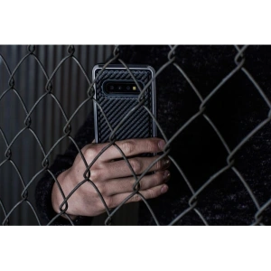 Kup Etui aluminiowe X-Doria Defense Lux Samsung Galaxy S10e (Drop test 3m) (Black Carbon Fiber) - XDR003BLK - {ean13} - Sklep Home Screen