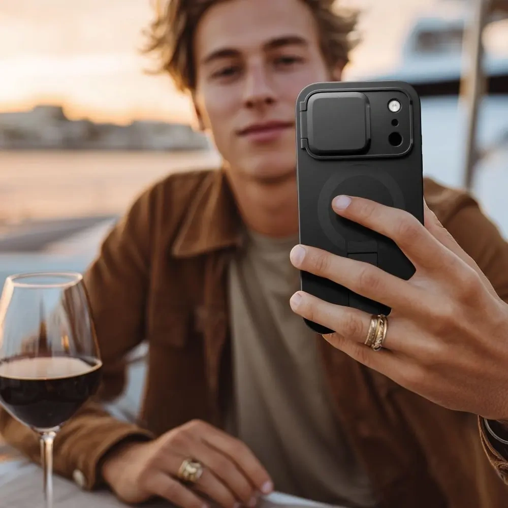 Etui Tech-Protect Kevlar Aura MagSafe do Apple iPhone 17 Pro Black