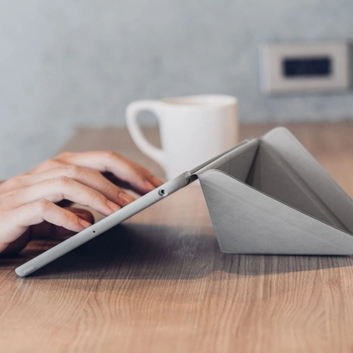 Kup Etui Moshi VersaCover origami Apple iPad 9.7 2017/2018 (5. și 6. generație) (Gri Piatră) - MOSH012GRY - {ean13} - Sklep Home Screen