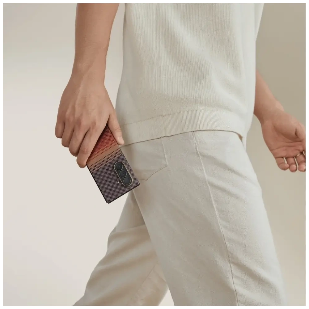 Etui PITAKA Ultra-Slim MagSafe do Samsung Galaxy Z Fold7 sunset