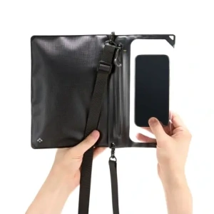 Etui Spigen A640 Universal Waterproof Case Crossbag Black