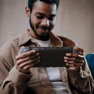 Etui Spigen Nano Pop do Nintendo Switch 2 Black Sesame