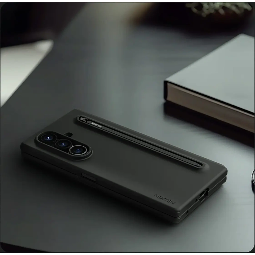Etui Nillkin Flex Pure Fold do Samsung Galaxy Z Fold 7 z miejscem na S Pen czarne