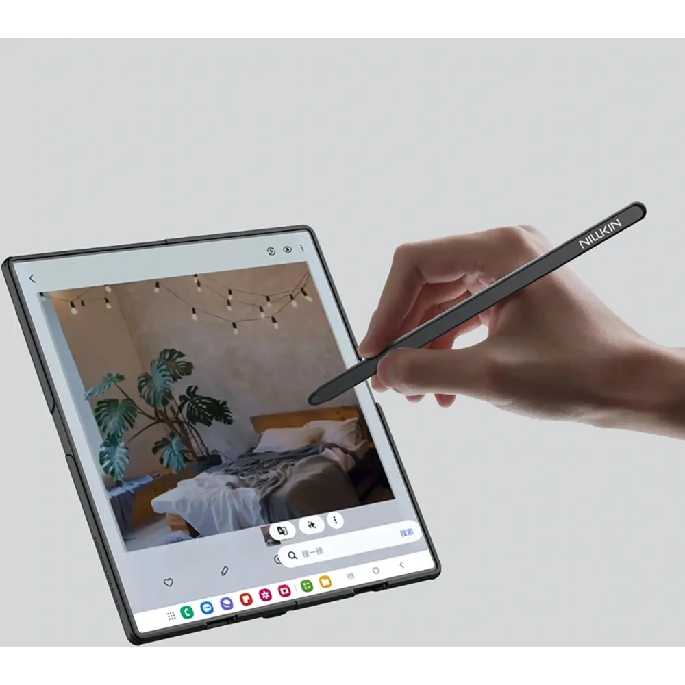 Etui Nillkin Super Frosted Shield Fold Magnetic do Samsung Galaxy Z Fold 7 kompatybilne z MagSafe czarne